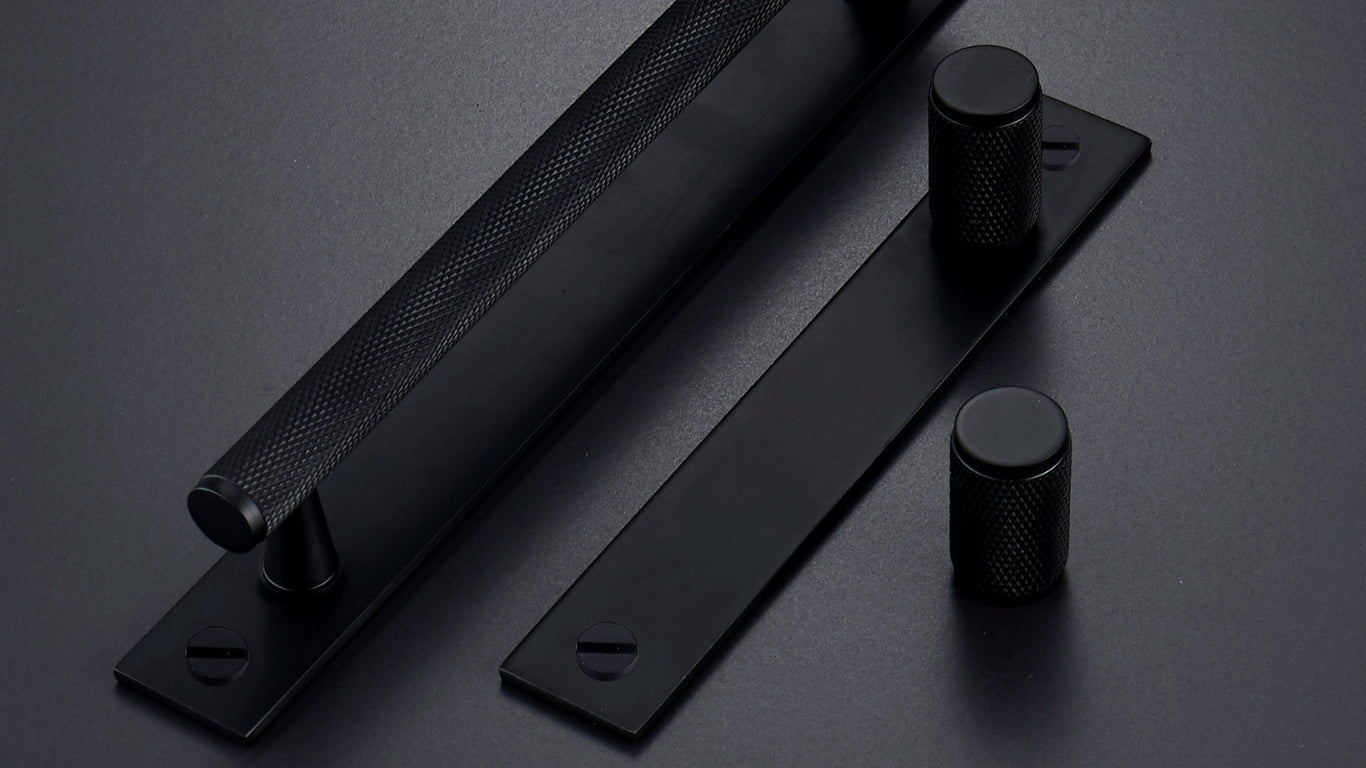 Poignée 5005 | Moleté | Noir