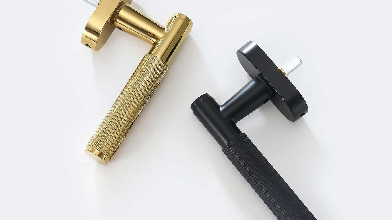 Poignée de fenêtre C01-191C | Moleté | Or PVD