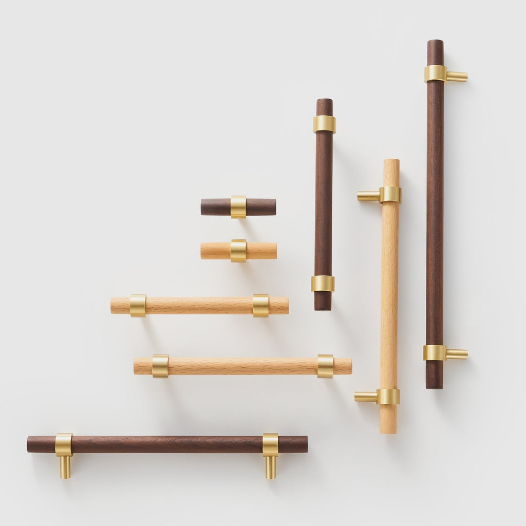 Håndtak CH025W | Valnøtt + Messing