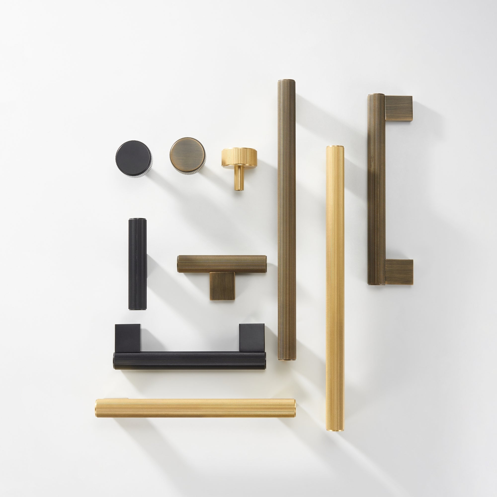 Knop CH052 | Rillet | Antik Messing