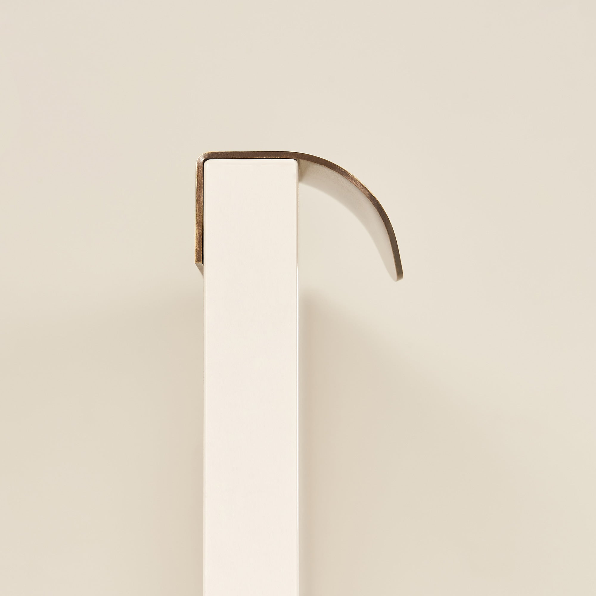 Greb CH015 | Profil | Antik Messing